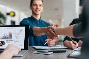 Kancelarie prawnicze od wszystkiego. Czy warto?